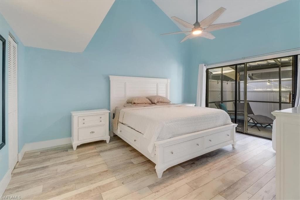 823 Meadowland DR # B, NAPLES FL 34108-15