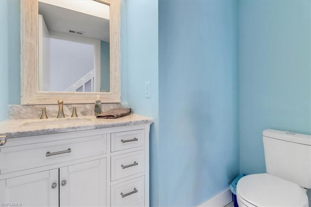 823 Meadowland DR # B, NAPLES FL 34108-17