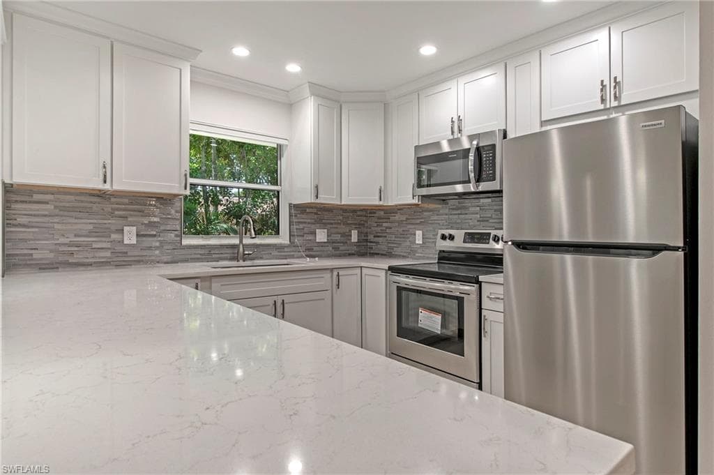 5 Rivard RD # 22, NAPLES FL 34112-12