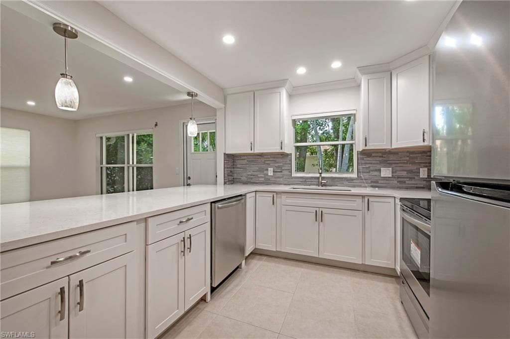 5 Rivard RD # 22, NAPLES FL 34112-10