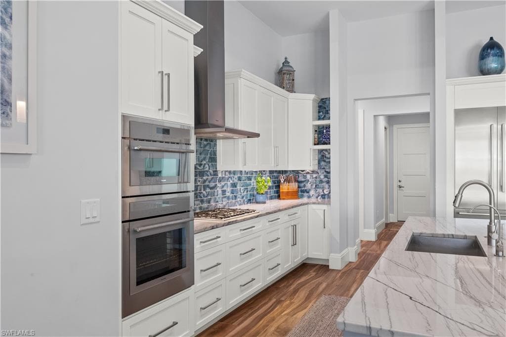 6617 Joanna CIR, FORT MYERS FL 33919-12