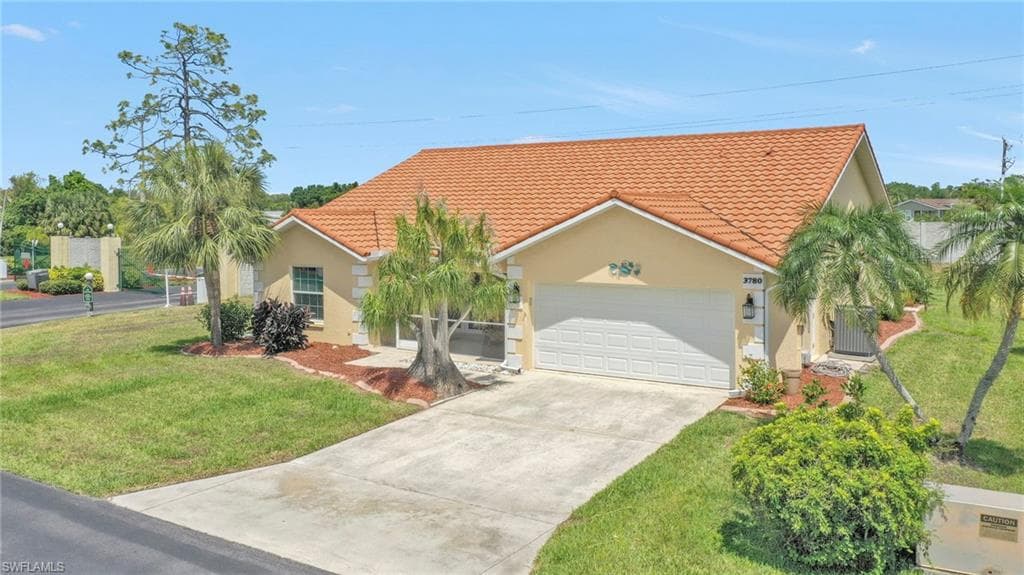 3780 Sabal Springs BLVD, NORTH FORT MYERS FL 33917-44