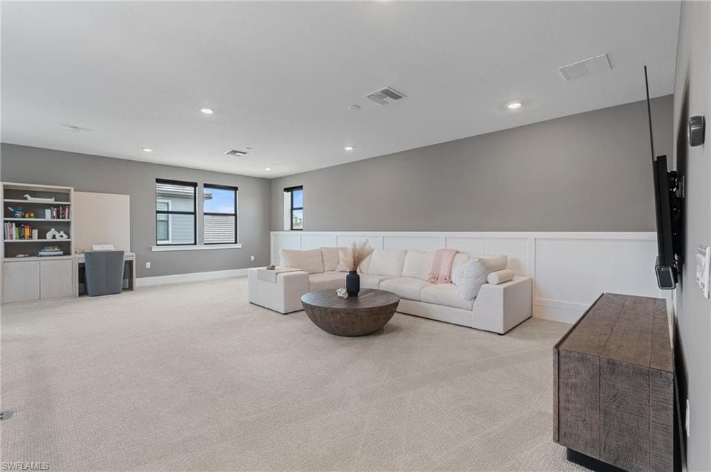 16198 Verilyn CIR, NAPLES FL 34110-33