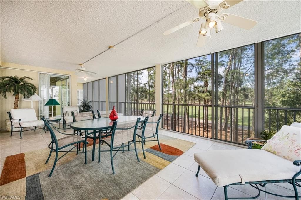 782 Eagle Creek DR # 203, NAPLES FL 34113-5