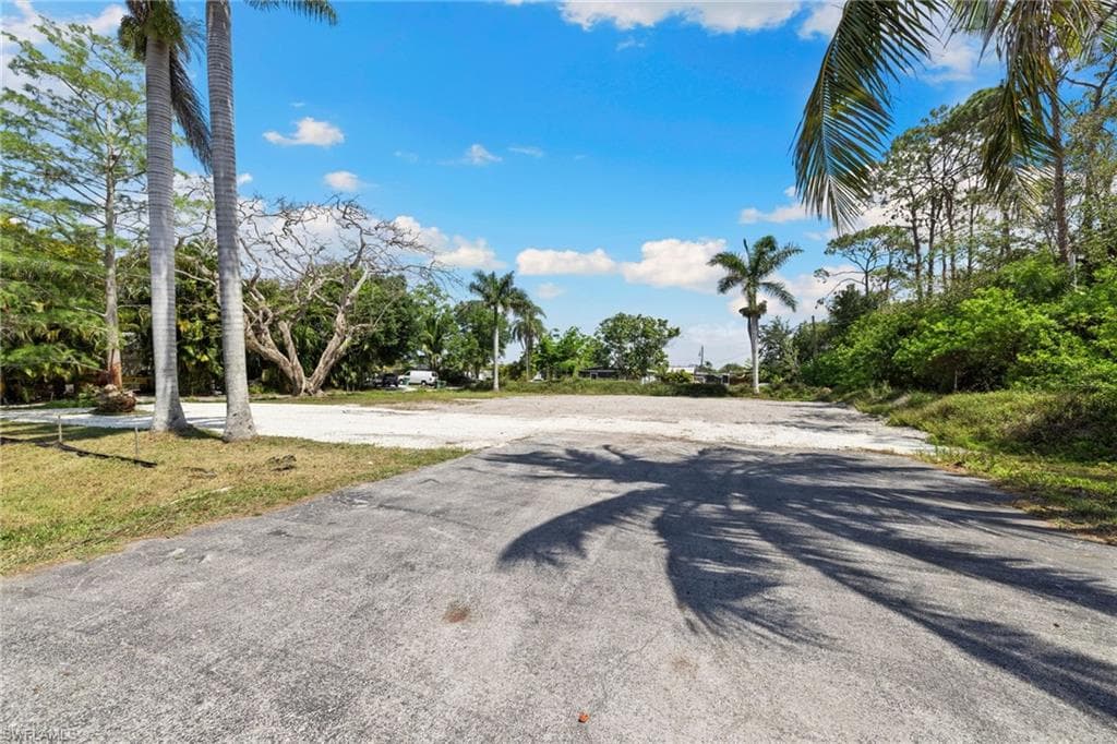 3417 Guilford RD, NAPLES FL 34112-6