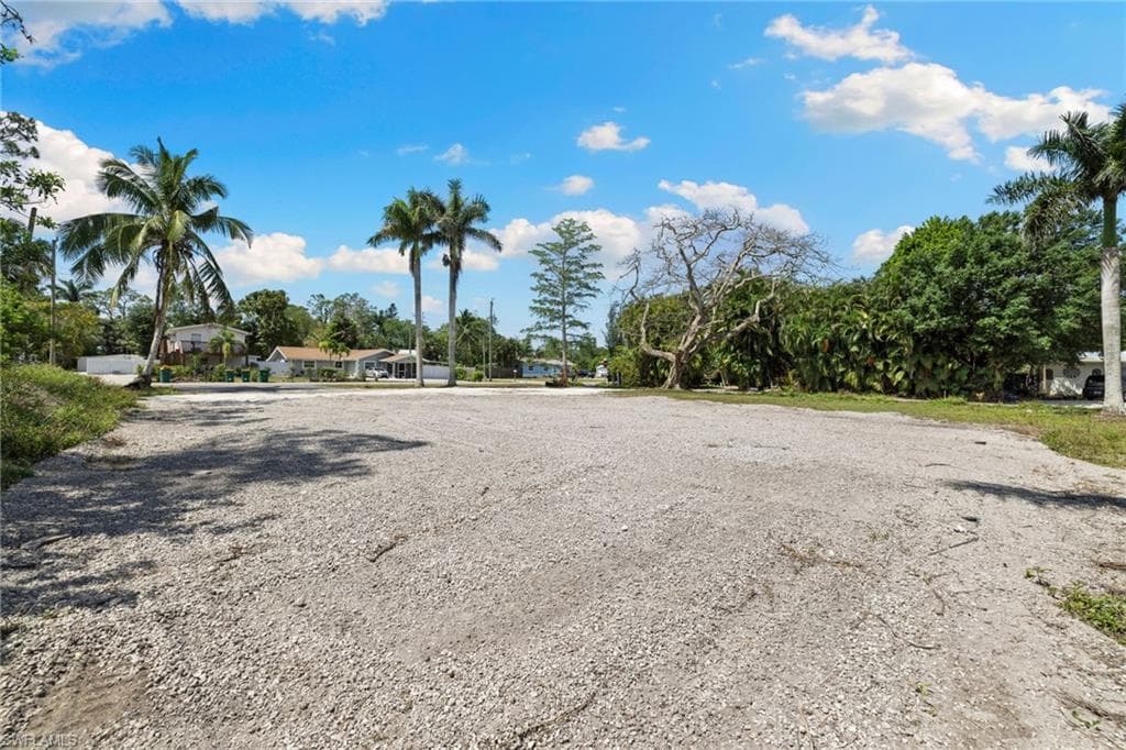 3417 Guilford RD, NAPLES FL 34112-7