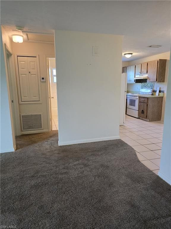 820 Cape Coral PKWY W, CAPE CORAL FL 33914-17