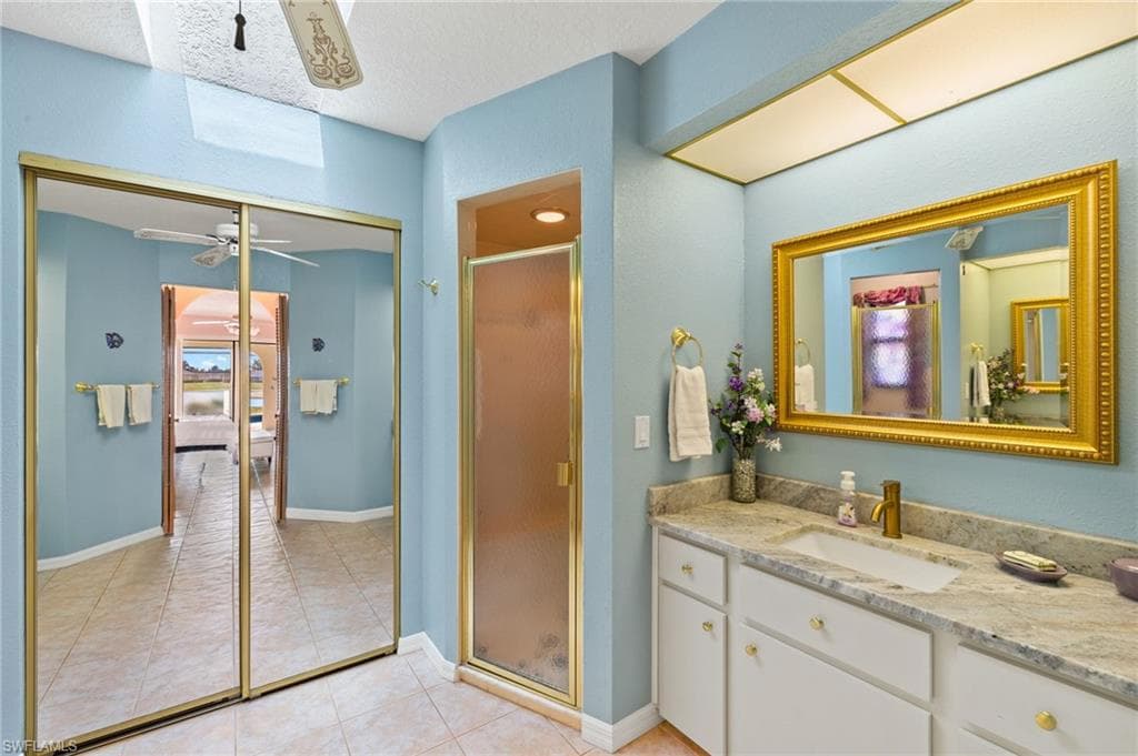 2152 Taiwan CT, PUNTA GORDA FL 33983-19