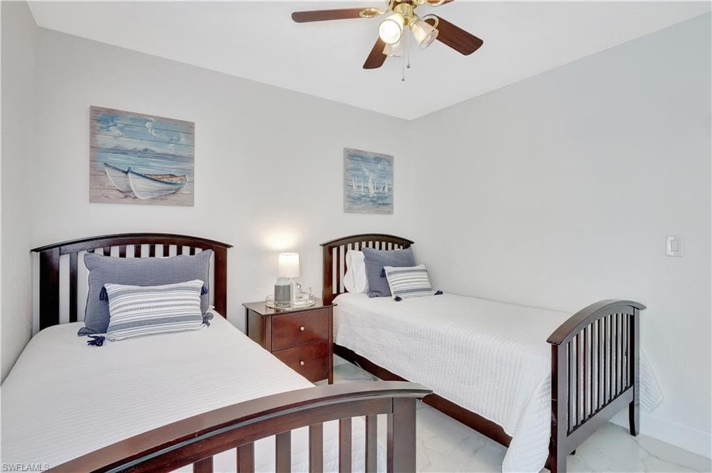 4633 Bayshore DR # M3, NAPLES FL 34112-17