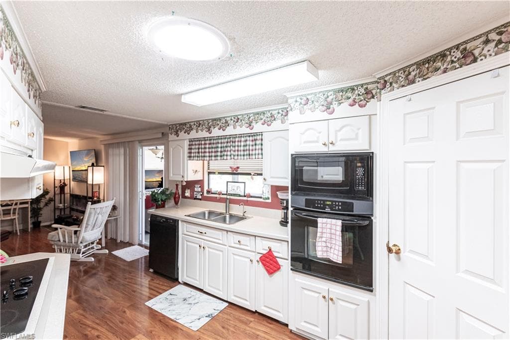 10051 Broken Woods CT S, NORTH FORT MYERS FL 33903-12