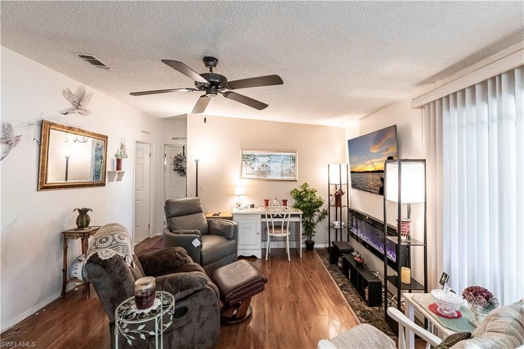 10051 Broken Woods CT S, NORTH FORT MYERS FL 33903-15