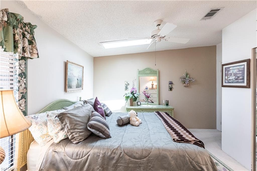 10051 Broken Woods CT S, NORTH FORT MYERS FL 33903-23