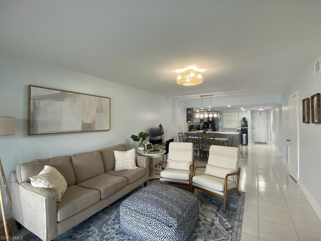 4500 SE 5th PL # 105, CAPE CORAL FL 33904-2