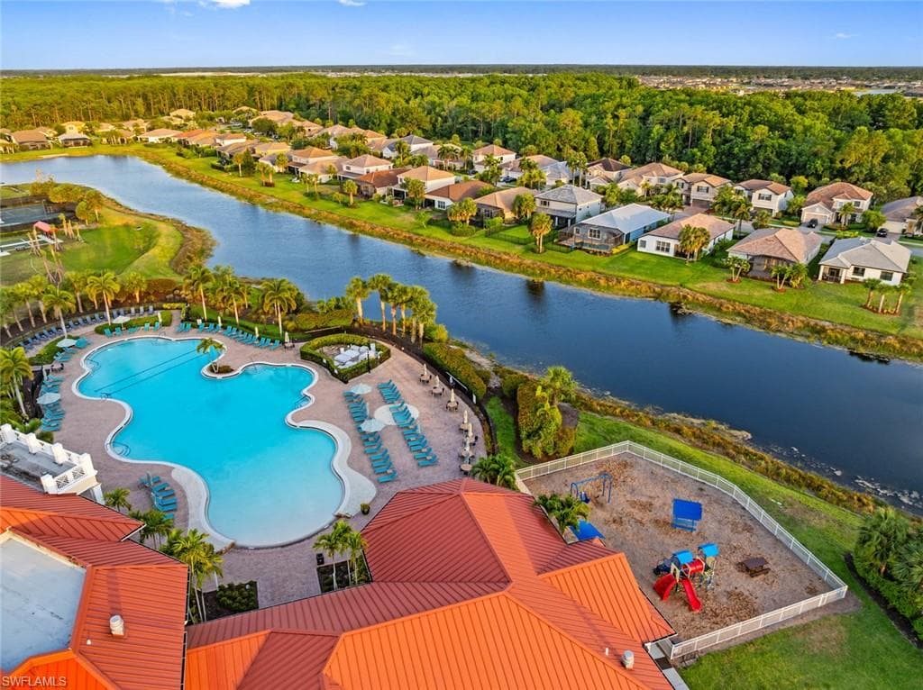 15639 Angelica DR, ALVA FL 33920-42