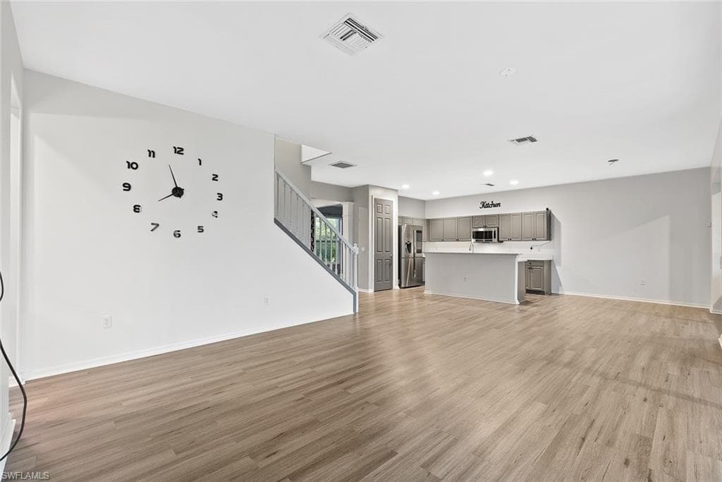 15639 Angelica DR, ALVA FL 33920-14