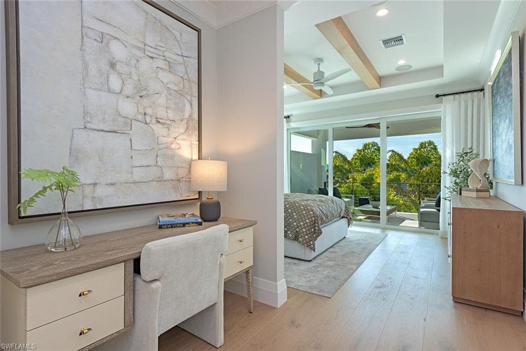 1380 Pelican AVE, NAPLES FL 34102-15