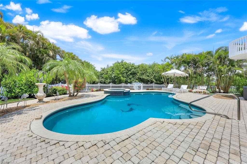 203 San Mateo DR, BONITA SPRINGS FL 34134-26