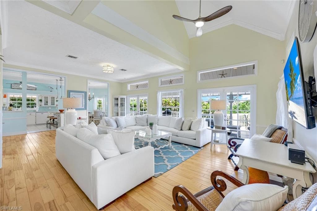 203 San Mateo DR, BONITA SPRINGS FL 34134-4