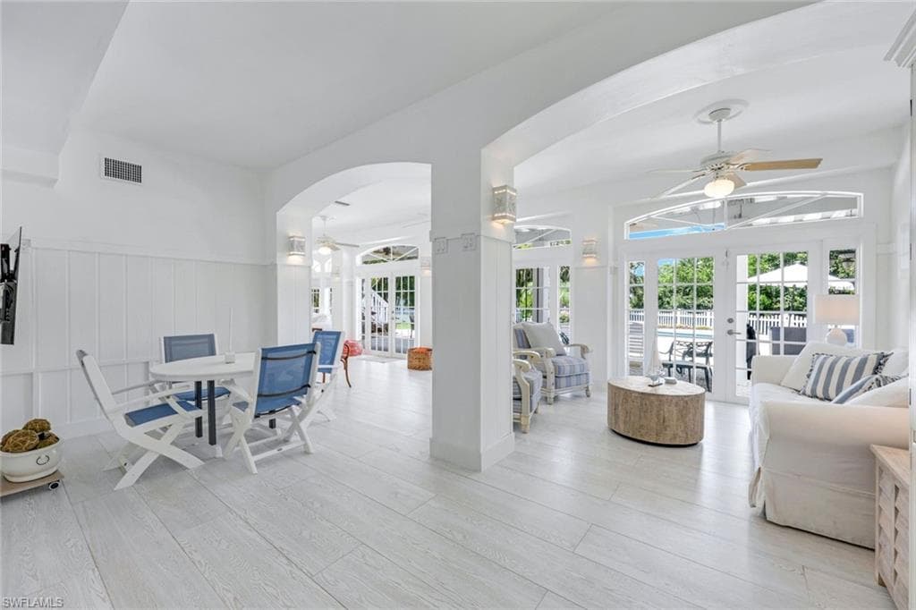 203 San Mateo DR, BONITA SPRINGS FL 34134-19