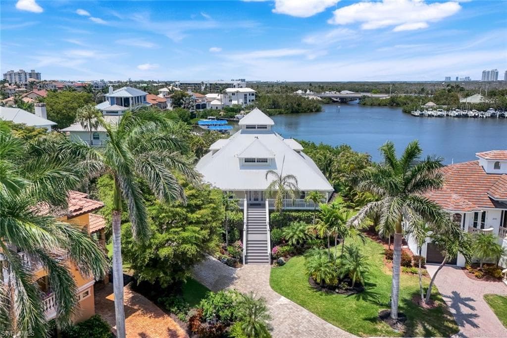 203 San Mateo DR, BONITA SPRINGS FL 34134-23