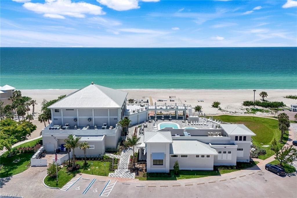 203 San Mateo DR, BONITA SPRINGS FL 34134-32