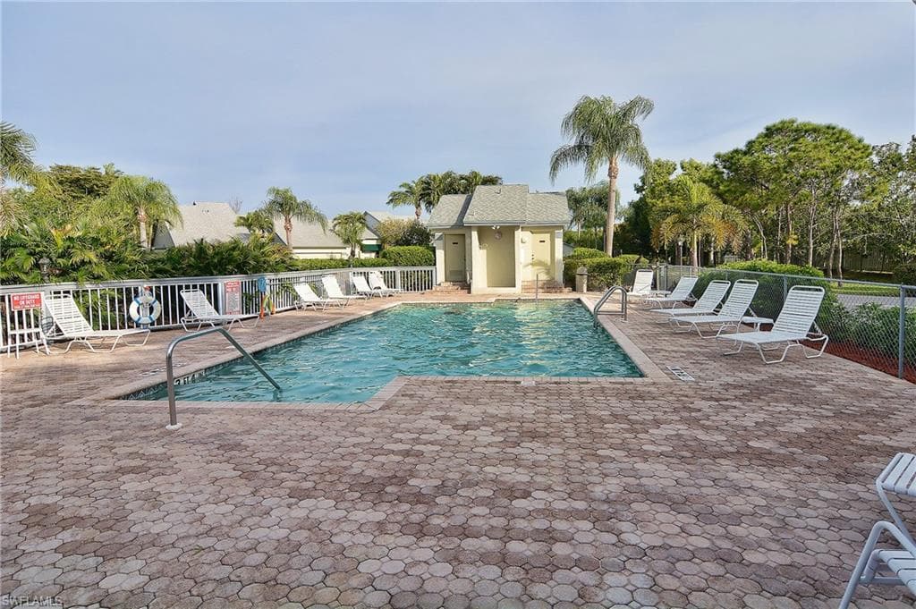 802 McGregor Park CIR # 802, FORT MYERS FL 33908-35