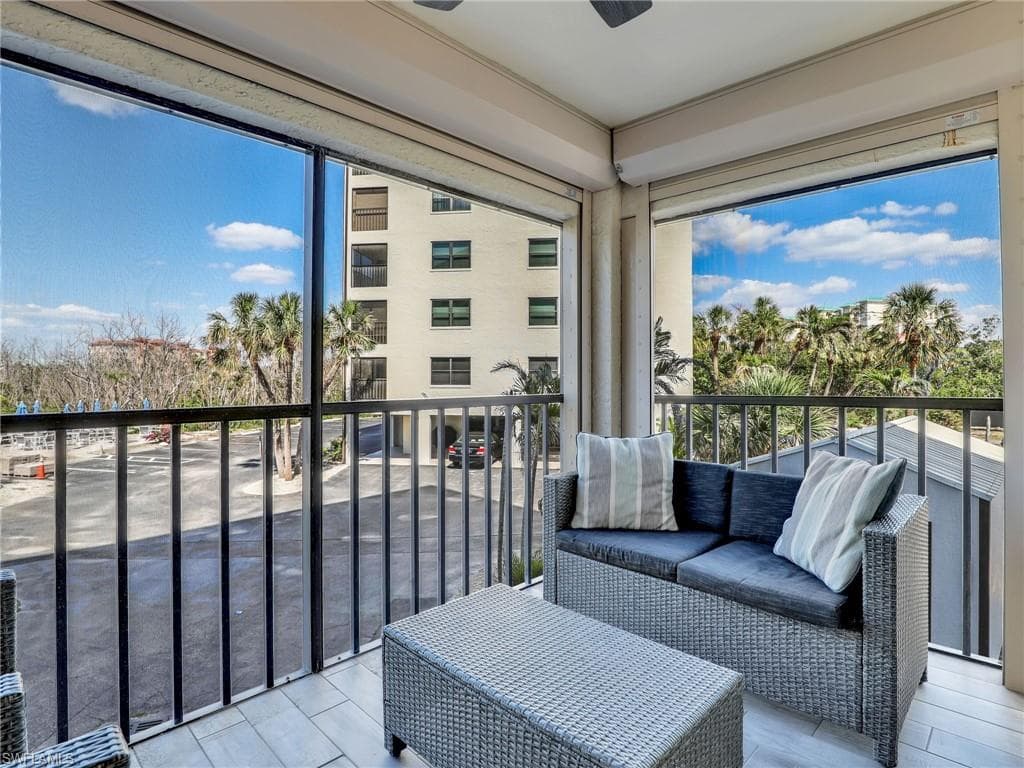 6893 Estero BLVD # 416, FORT MYERS BEACH FL 33931-20