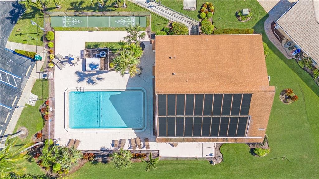 9721 Deerfoot DR, FORT MYERS FL 33919-20