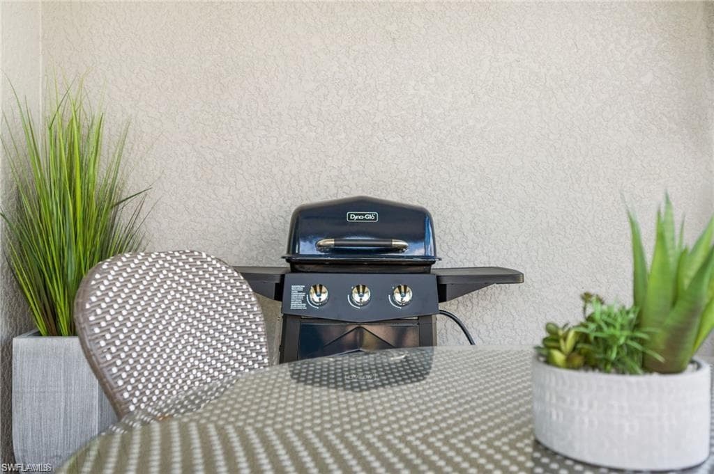 16769 Siesta Drum WAY, BONITA SPRINGS FL 34135-21