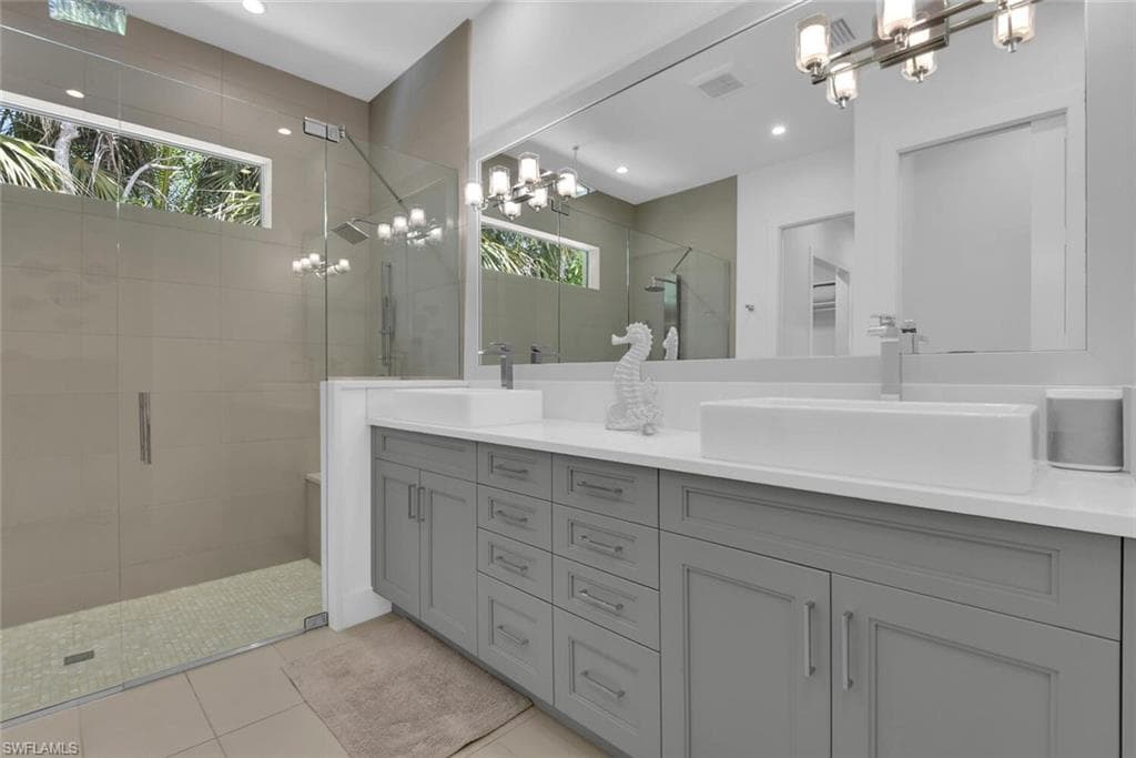 2130 Curtis ST, NAPLES FL 34112-16