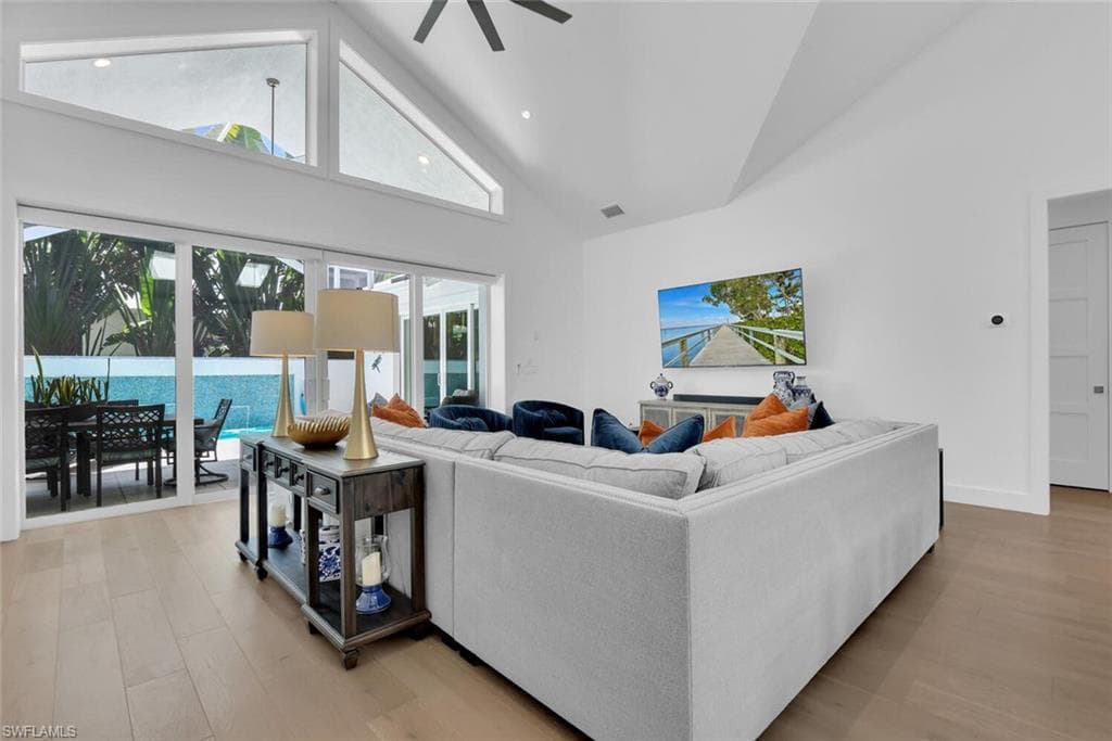 2130 Curtis ST, NAPLES FL 34112-11