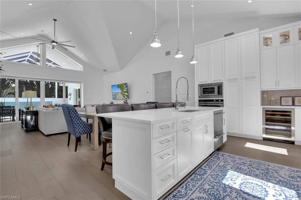 2130 Curtis ST, NAPLES FL 34112-6