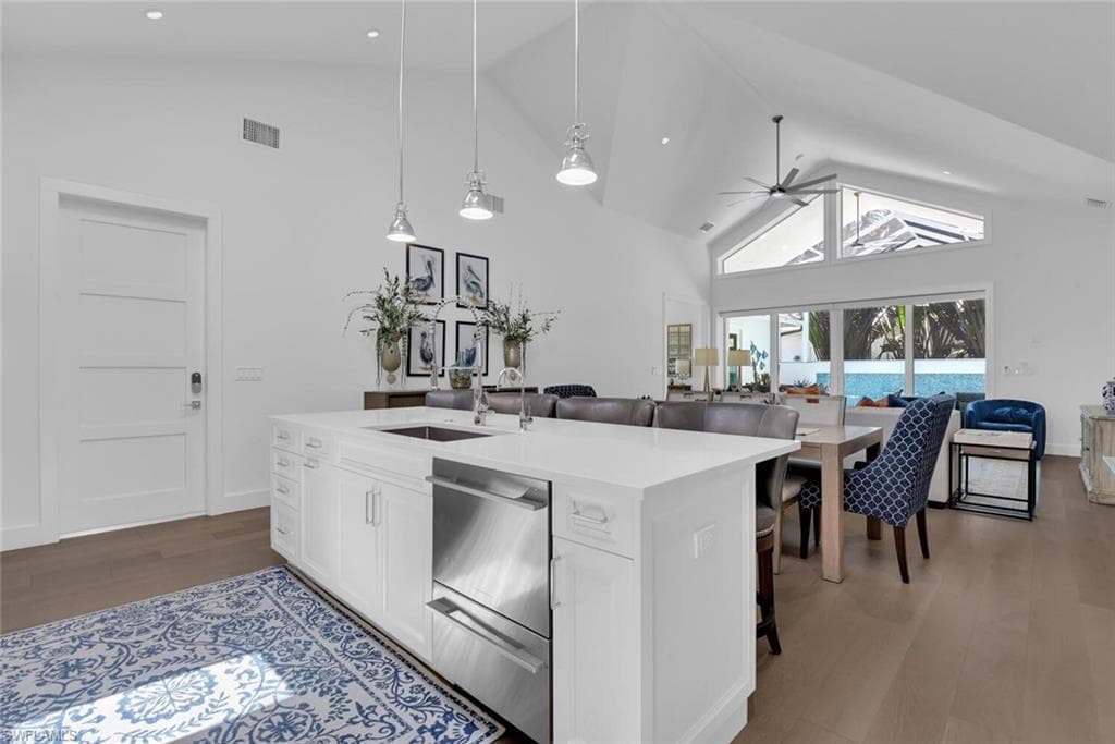 2130 Curtis ST, NAPLES FL 34112-7