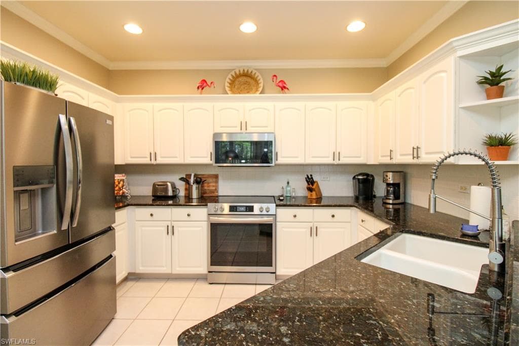 8488 Radcliffe TER # 104, NAPLES FL 34120-14