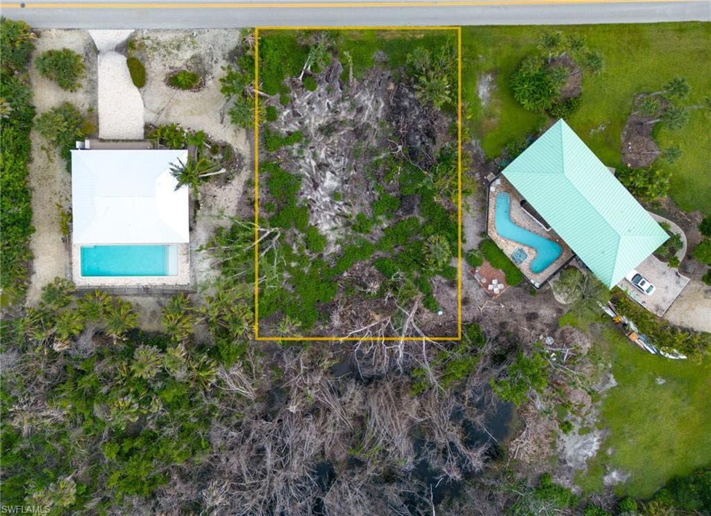 1032 Sand Castle RD, SANIBEL FL 33957-14