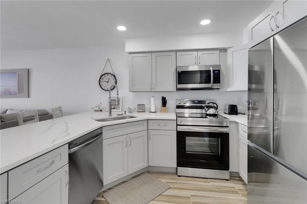 25850 Hickory BLVD # 102, BONITA SPRINGS FL 34134-9