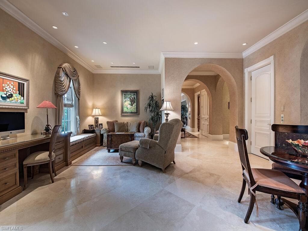 9663 MASHIE CT, NAPLES FL 34108-33
