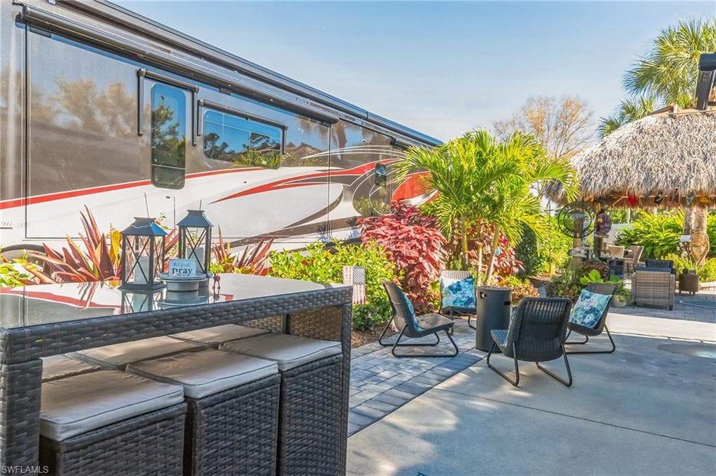13575 Snook CIR, NAPLES FL 34114-48