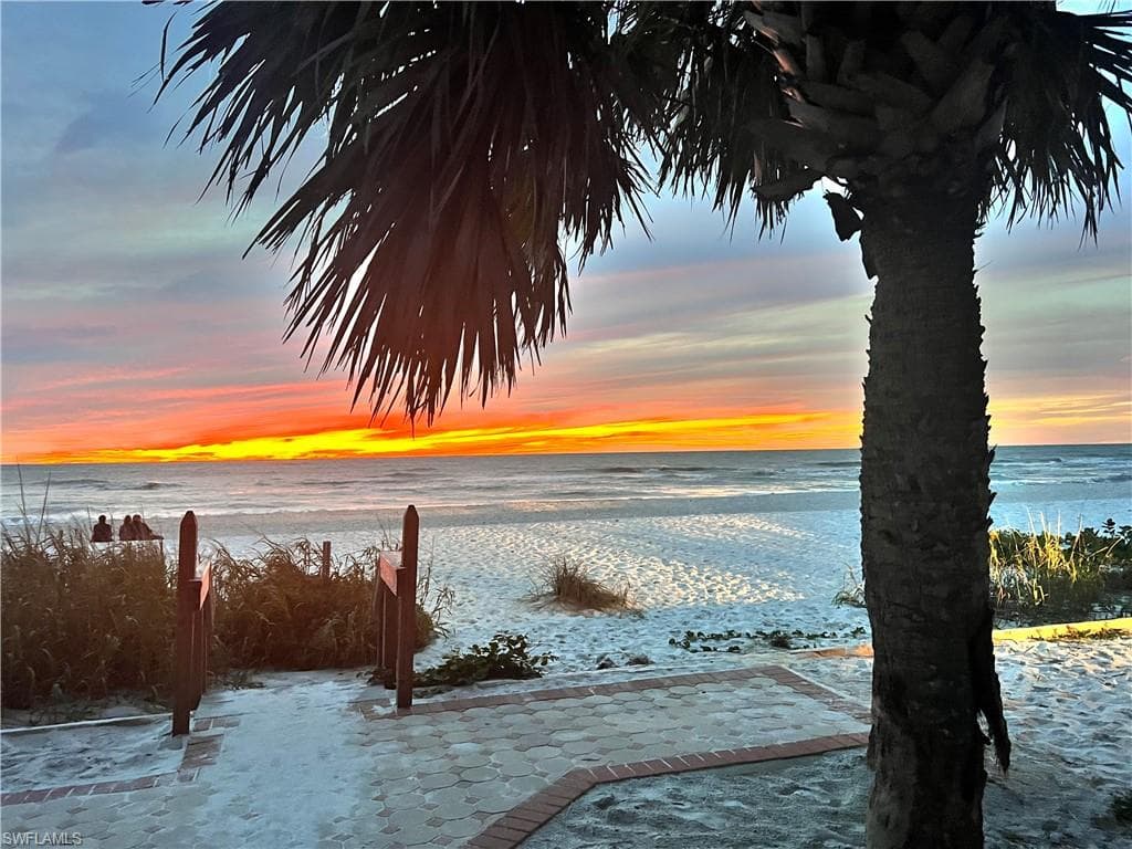 13575 Snook CIR, NAPLES FL 34114-36
