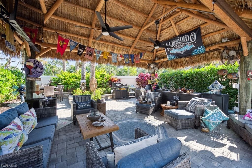 13575 Snook CIR, NAPLES FL 34114-47