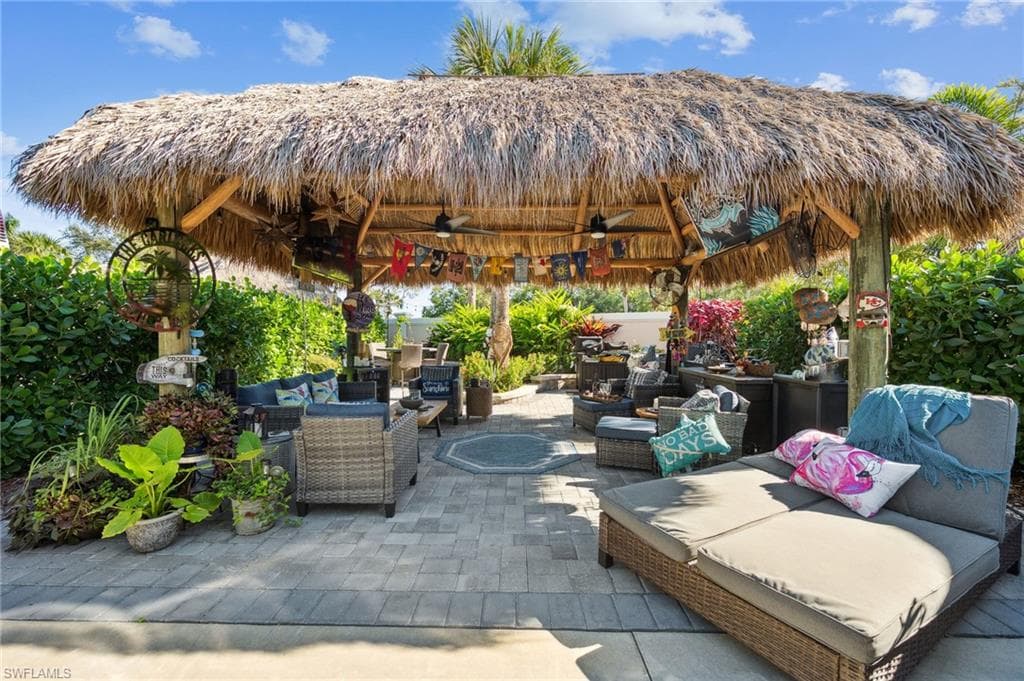 13575 Snook CIR, NAPLES FL 34114-3