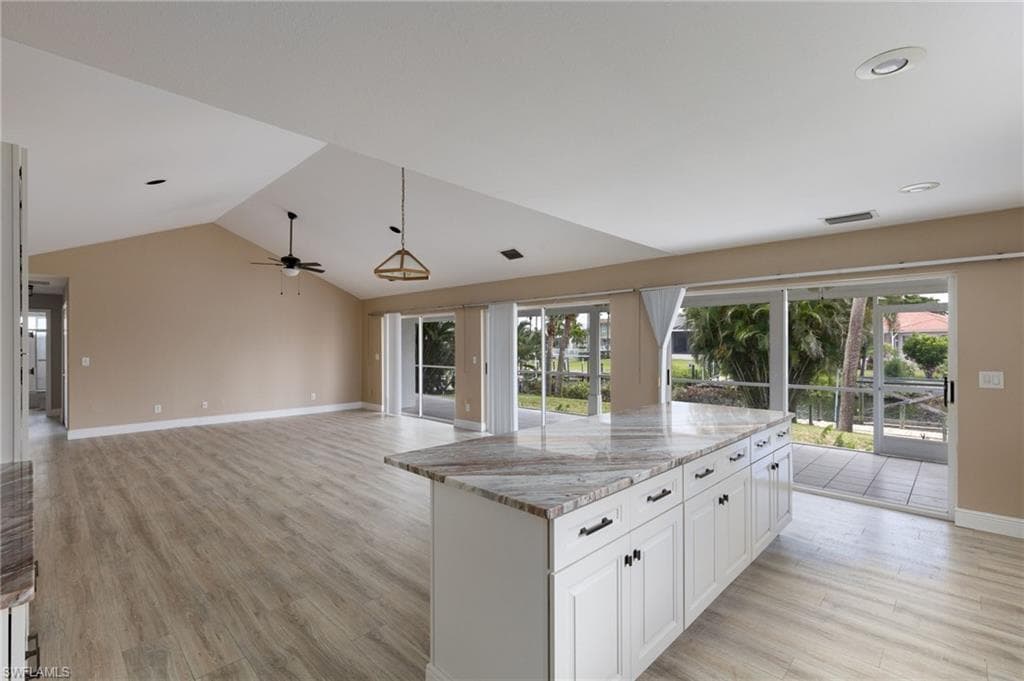 17619 Boat Club DR, FORT MYERS FL 33908-3