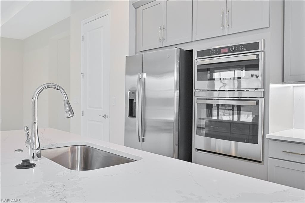 14343 Hogarth PL, FORT MYERS FL 33905-11