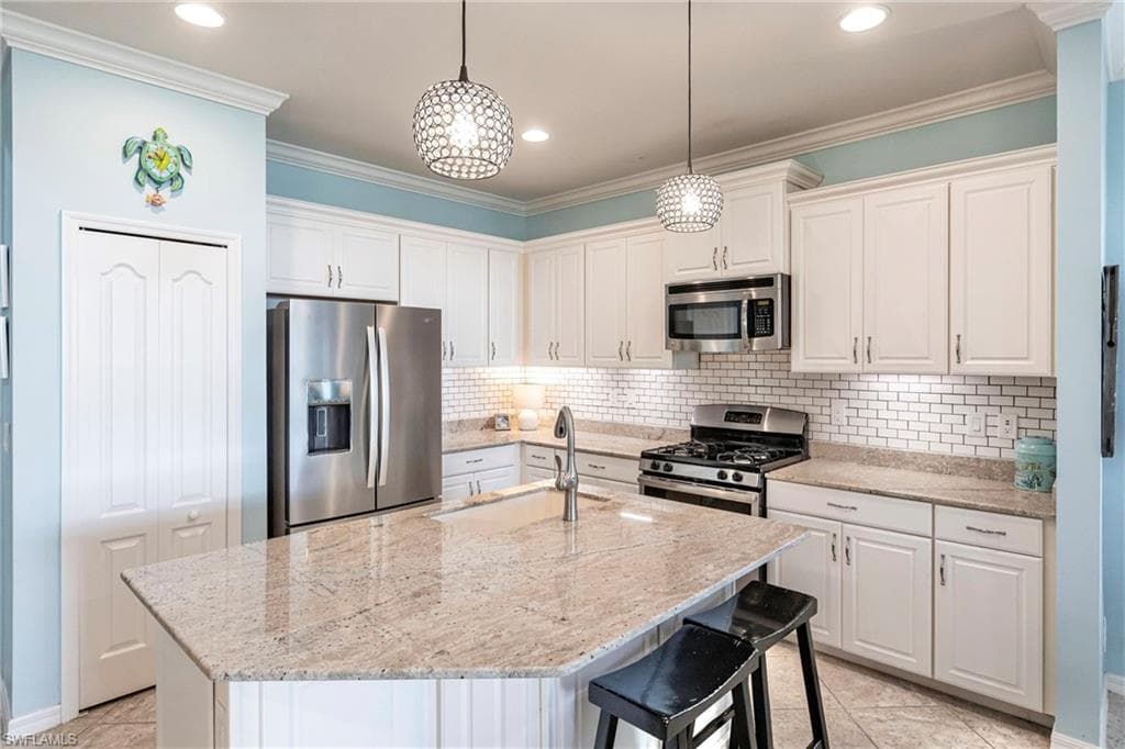 4565 Waterscape LN, FORT MYERS FL 33966-8