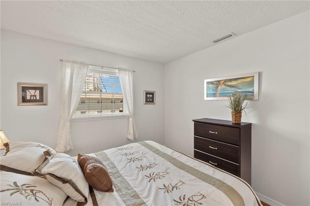 3330 N Key DR # 6, NORTH FORT MYERS FL 33903-18