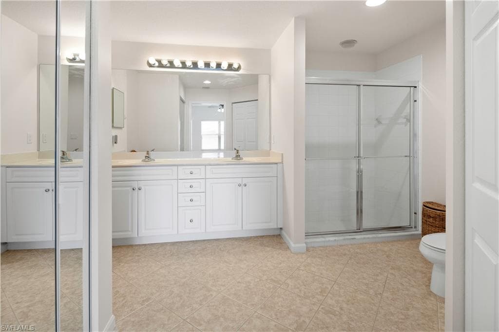 25073 Peacock LN # 102, NAPLES FL 34114-15