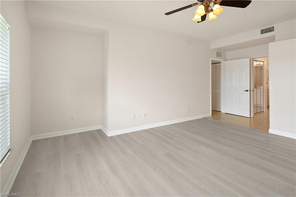 25073 Peacock LN # 102, NAPLES FL 34114-14