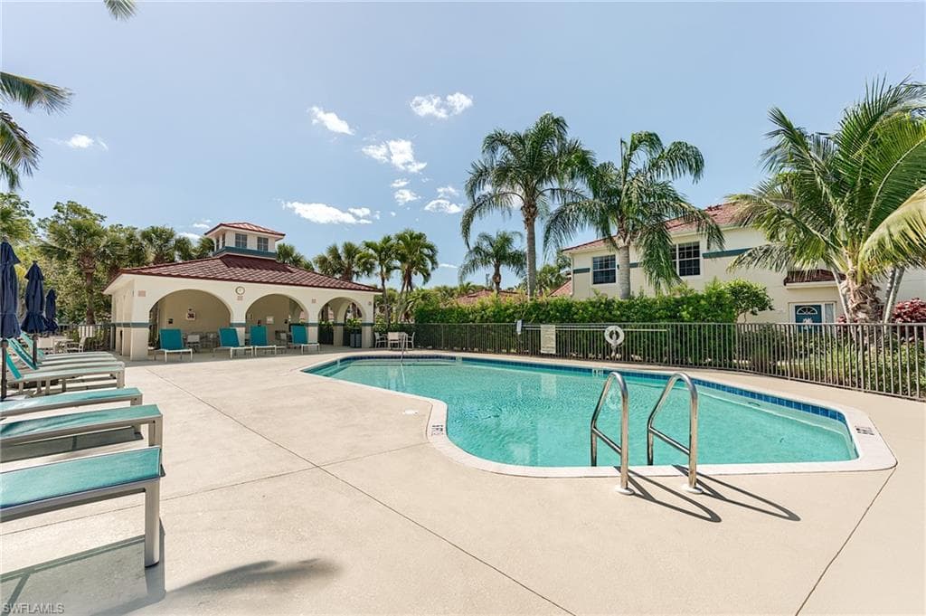 23810 Marbella Bay RD # 202, ESTERO FL 34135-32