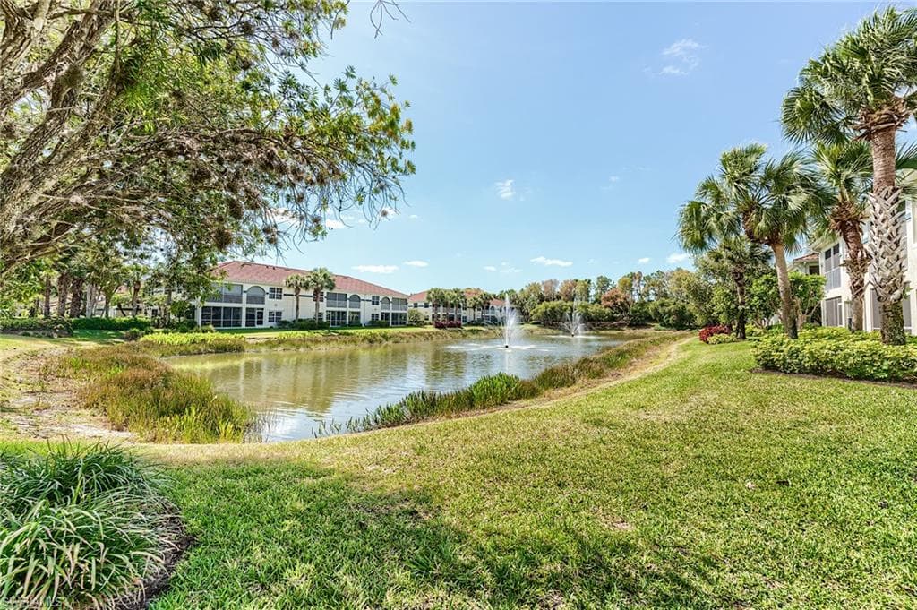23810 Marbella Bay RD # 202, ESTERO FL 34135-30