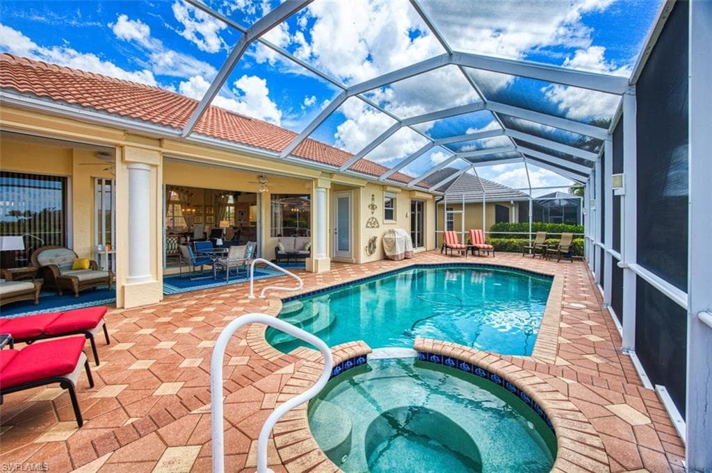 8356 Southwind Bay CIR, FORT MYERS FL 33908-23